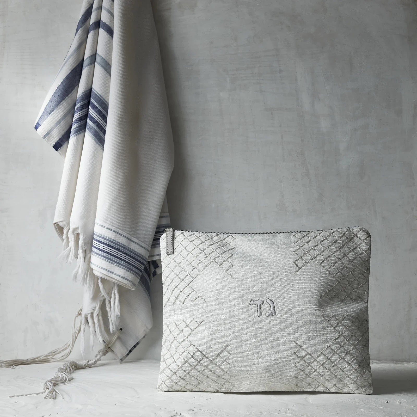 Atoof: Enveloping Tradition in Modern Luxury